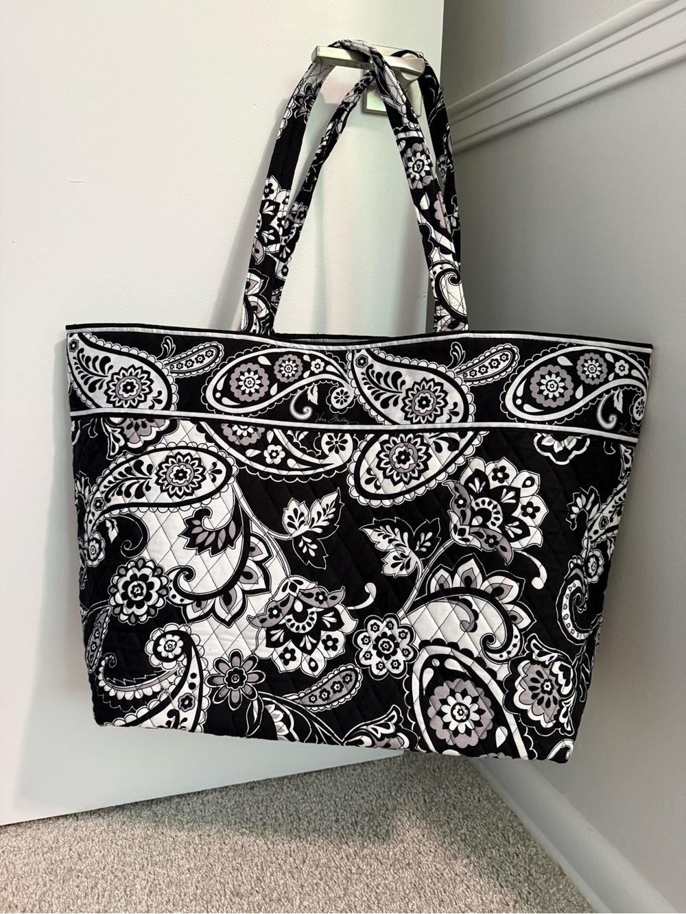 Vera Bradley Quilted Large Black & White Paisley Grand Tote NWOT